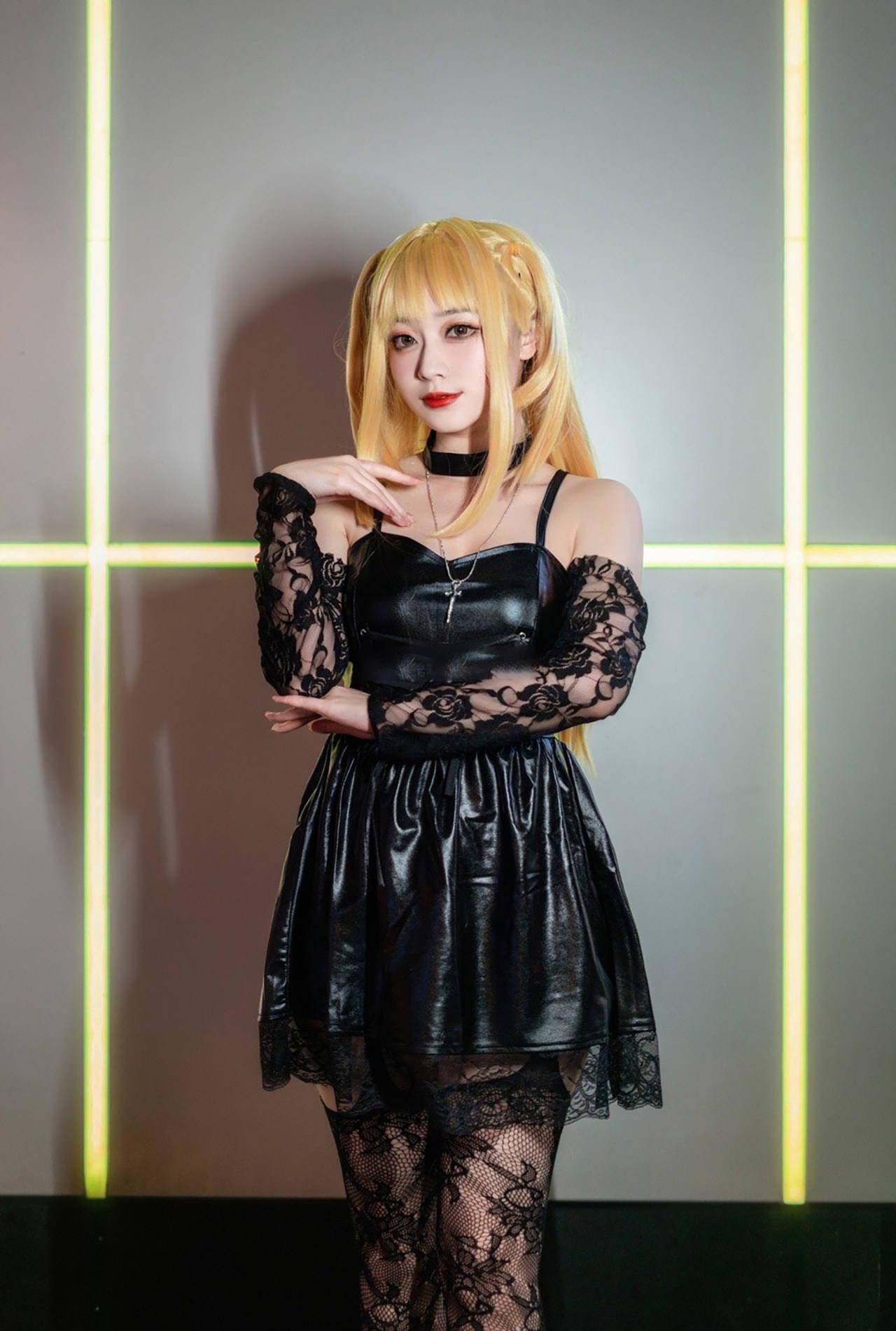 MisaMisa Anime Cosplay Kostüm  – Anime Cosplay Black Girl Bewertung und Preis